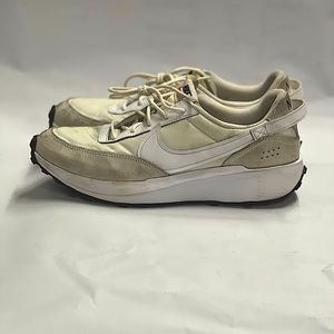 Nike waffle debut Sz 11